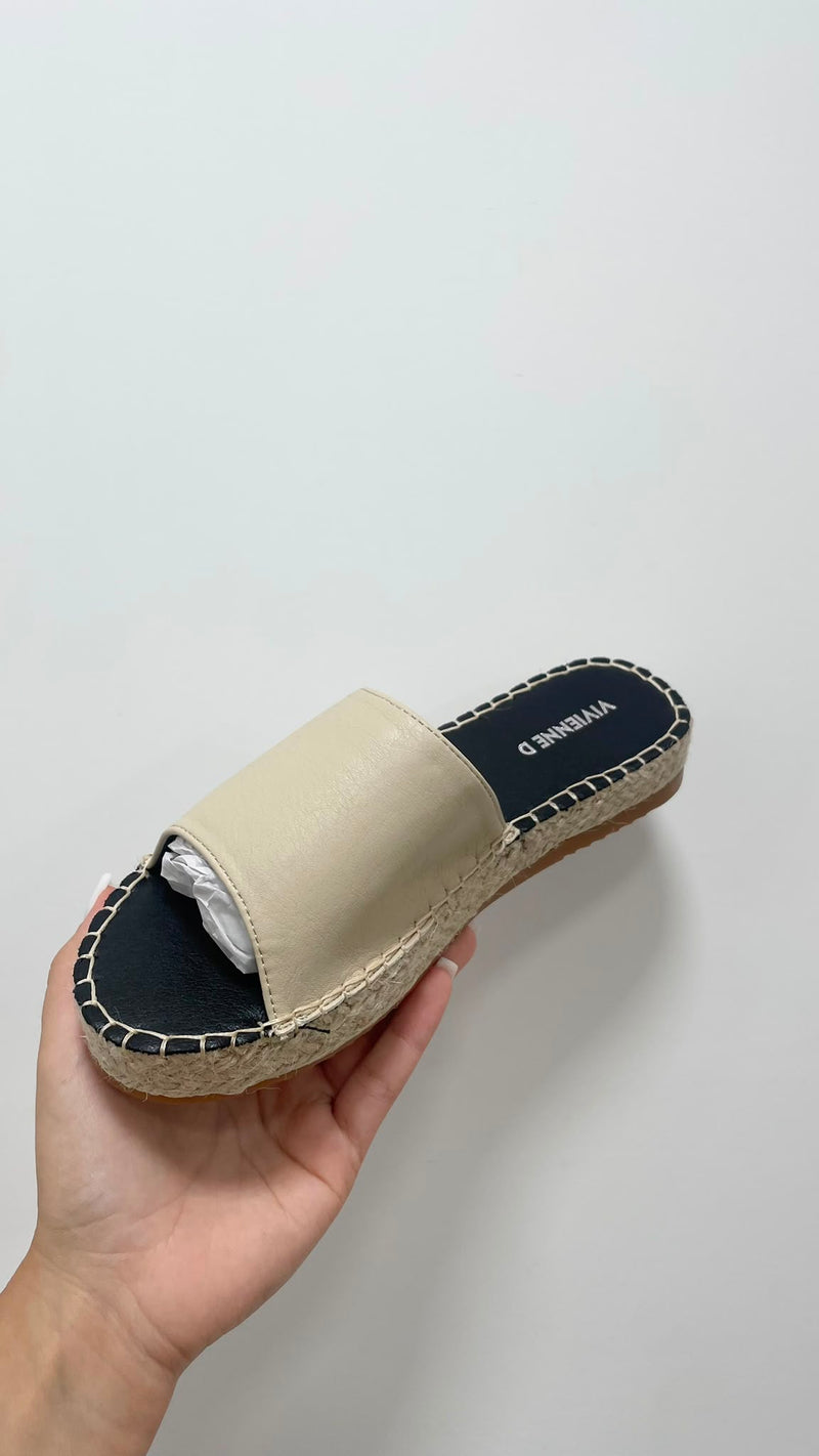 Vivienne D Ciabatte Beige