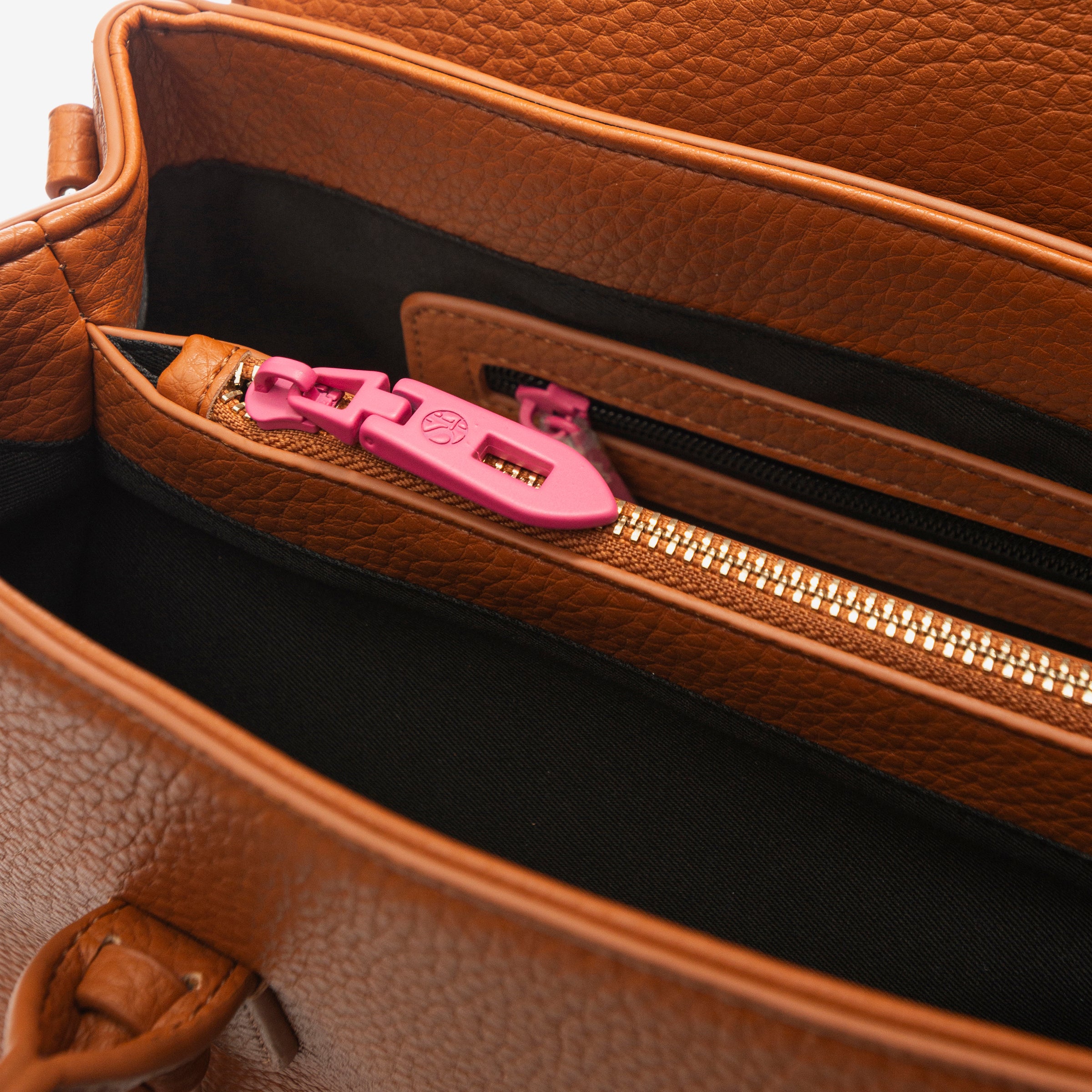Secret Pon Pon Borsa a mano Layla Medium Tan
