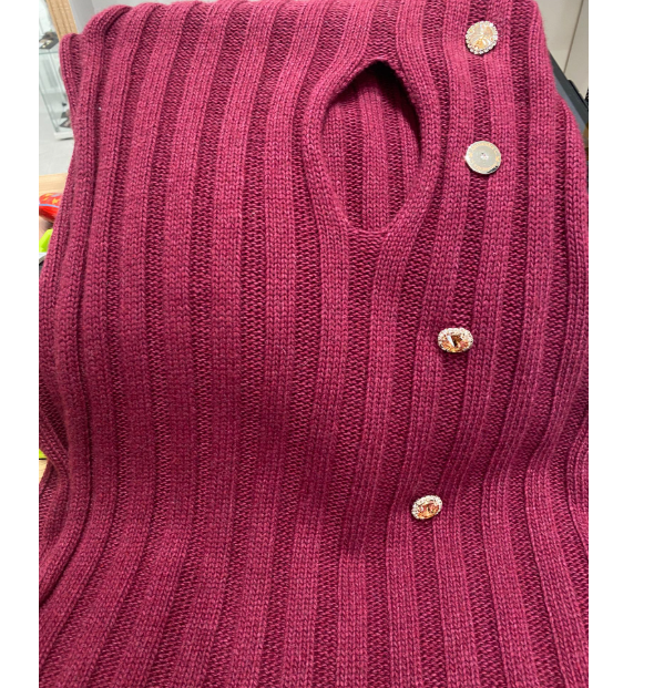 Alessandra C. Sciarpa Bordeaux con pietre