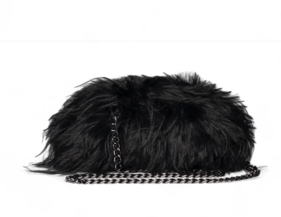 Mya Accessories Borsa clutch a pelo lungo morbida nera