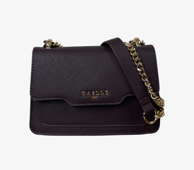 Gaelle Regular Shoulder Strap Essential Saffiano Nera GAACW03303