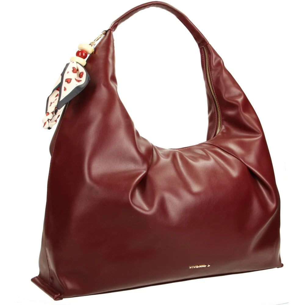 Vivienne D Shopper Carrie Bloom Bordeaux