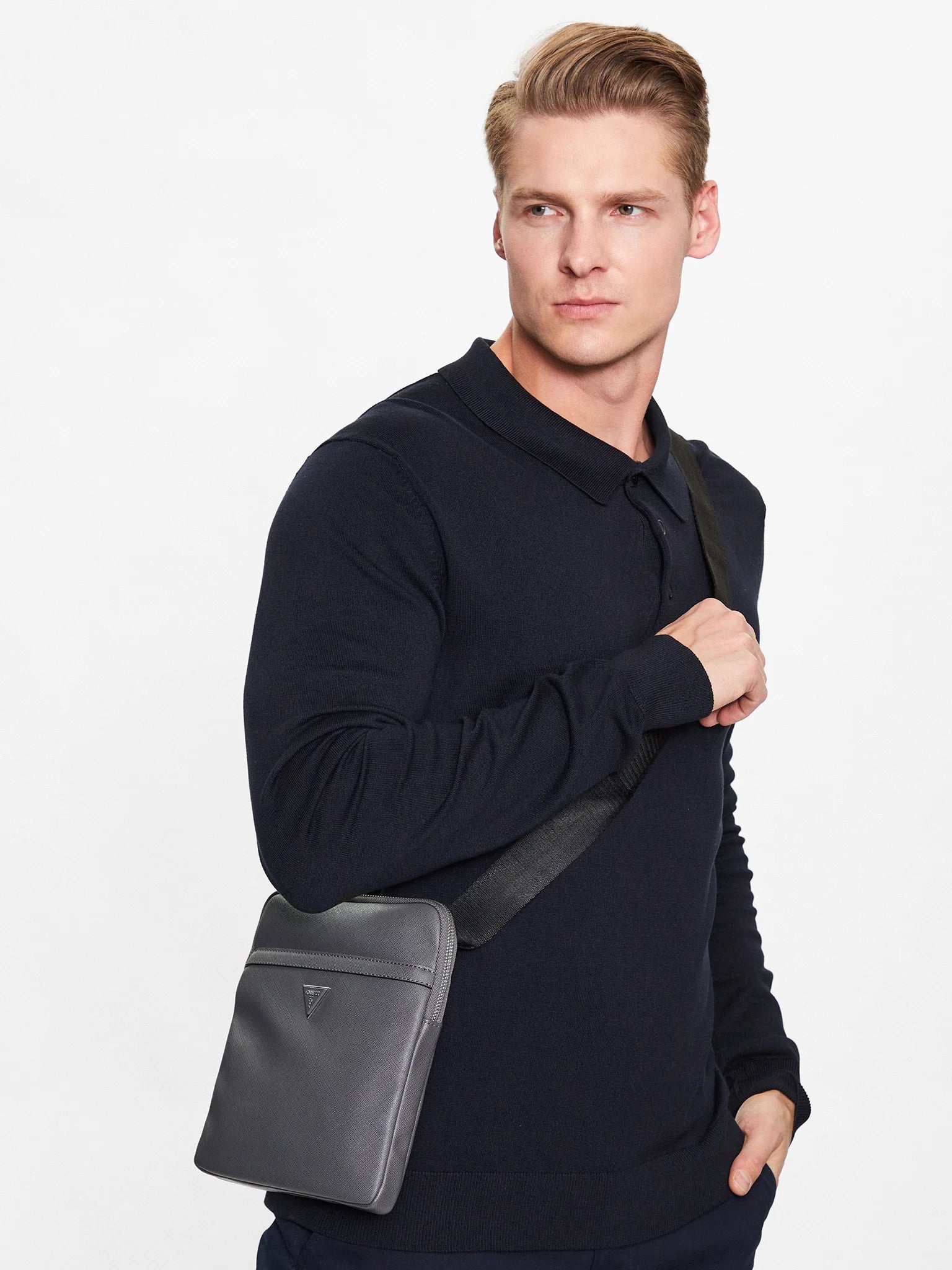 Guess Borsello a Tracolla Certosa Saffiano Smart Grigia