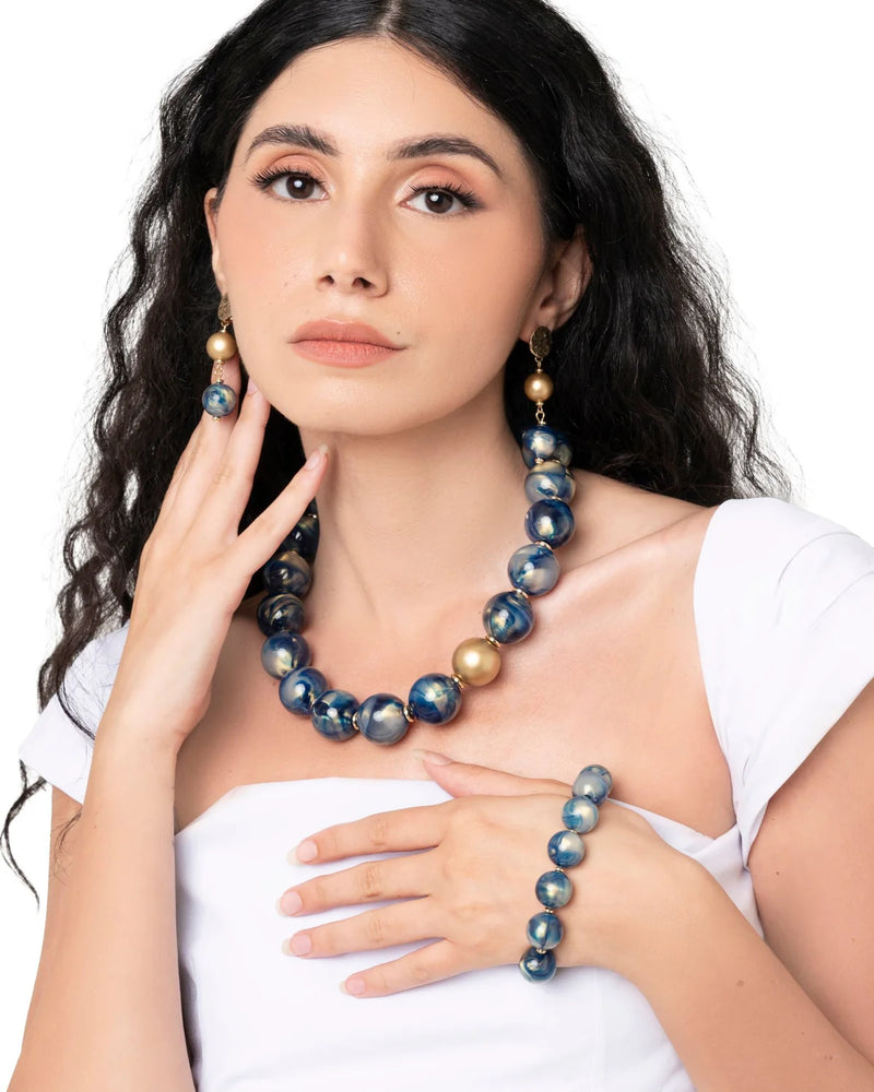 Mya Accessories Collana girocollo con sfere dalle nuances Blu